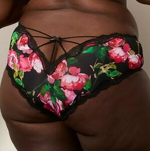 Cacique 22/24 Cheeky Panty
